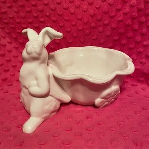 Pier 1 Imports Bunny Rabbit carrying barrel. Never used, perfect condition.